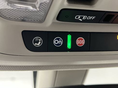 Used 2018 Buick Regal Preferred w/ Driver Confidence Package #1 image 29