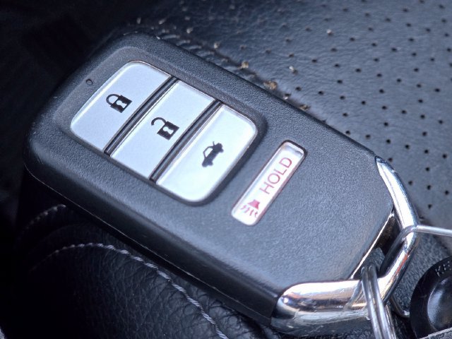 Used 2013 Honda Accord EX-L image 31