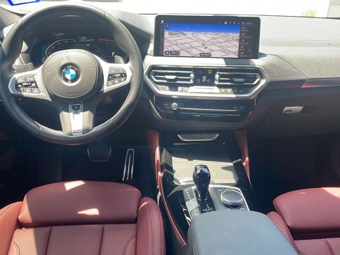 Used 2025 BMW X4 xDrive30i w/ Premium Package AWD/4WD image 7