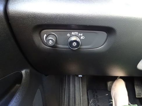 Used 2022 Chevrolet Traverse RS w/ LPO, Cargo Package image 20