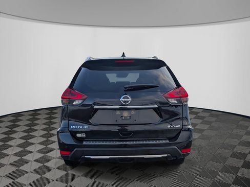 Used 2019 Nissan Rogue SV image 6