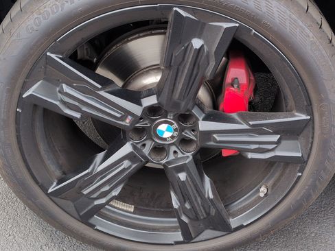 Used 2025 BMW X3 xDrive30i w/ Premium Package image 13