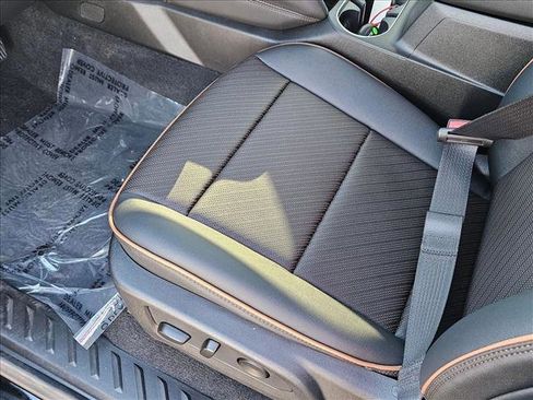 New 2026 GMC Canyon AT4 w/ Technology Plus Package image 4