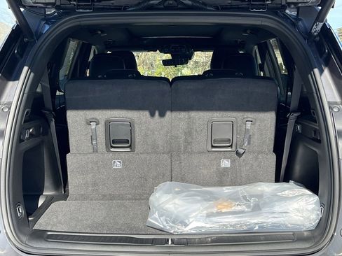 New 2025 Jeep Grand Cherokee L Limited AWD/4WD image 28