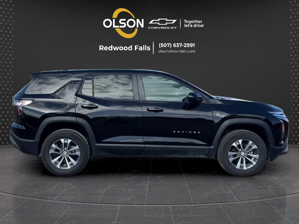 Used 2026 Chevrolet Equinox LT AWD/4WD image 6