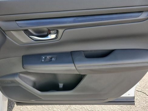 Certified 2026 Honda CR-V LX image 7