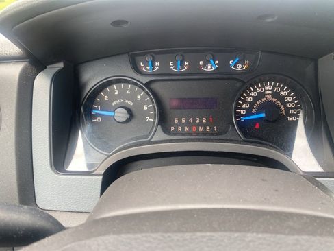 Used 2014 Ford F150 STX w/ Equipment Group 201A Mid AWD/4WD image 14
