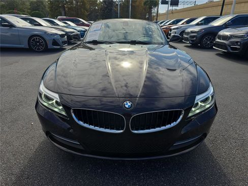 Used 2016 BMW Z4 sDrive28i image 2