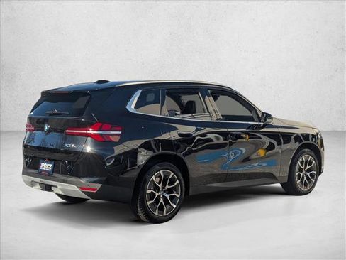 Certified 2025 BMW X3 xDrive30i w/ Convenience Package image 5