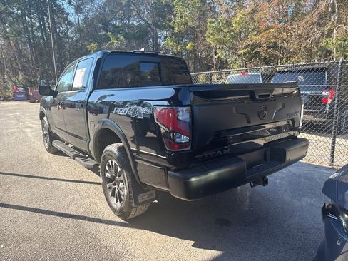 Used 2024 Nissan Titan PRO-4X w/ Off Road Protection Package image 4