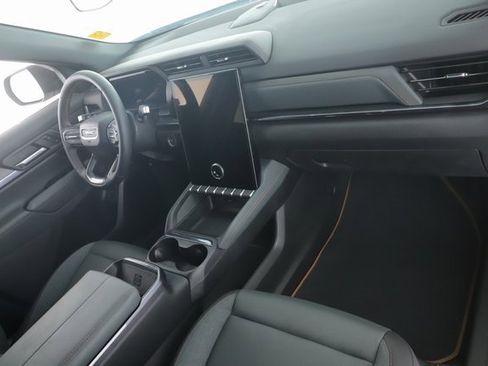 Used 2026 GMC Terrain AT4 image 30