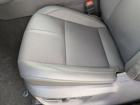 Used 2026 Toyota Camry XLE FWD image 4