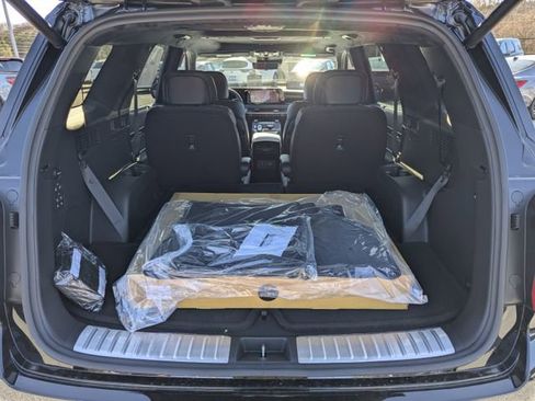 New 2025 Hyundai Palisade Calligraphy image 13