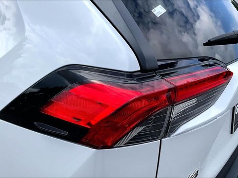 Used 2023 Toyota RAV4 XLE Premium FWD image 29