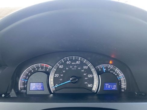 Used 2013 Toyota Camry SE image 25