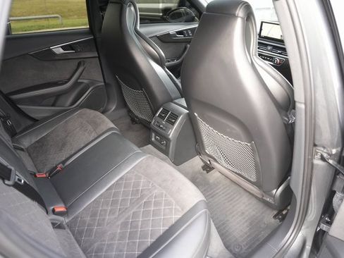 Used 2019 Audi S4 Premium Plus w/ Premium Plus Package image 15