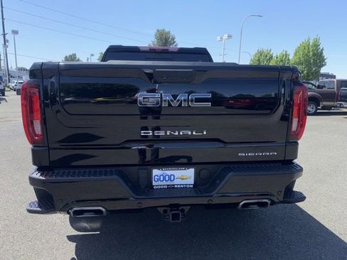Used 2023 GMC Sierra 1500 Denali Ultimate AWD/4WD image 4