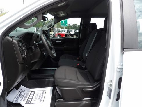 Used 2026 Chevrolet Silverado 3500 W/T AWD/4WD image 17