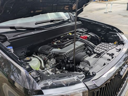 Certified 2025 Ford Maverick Lobo image 37