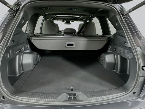 Used 2025 Subaru Forester Premium image 12