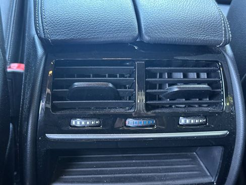 Used 2019 BMW 540i w/ Executive Package RWD image 16