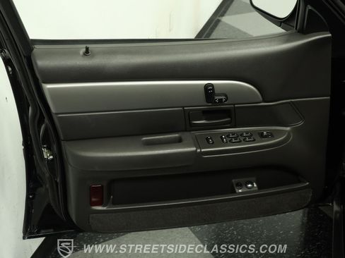 Used 2003 Mercury Marauder RWD image 35
