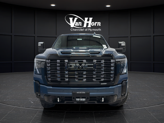 Used 2026 GMC Sierra 2500 Denali Ultimate w/ Max Trailering Package AWD/4WD image 2