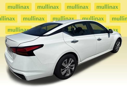 Used 2020 Nissan Altima 2.5 S FWD image 3