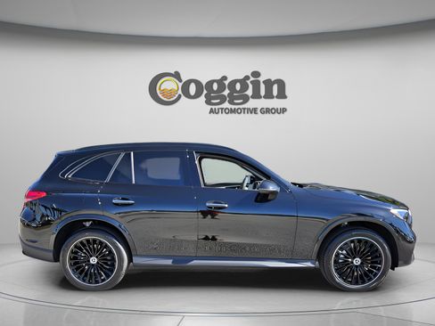 New 2026 Mercedes-Benz GLC 300 GLC 300 image 6
