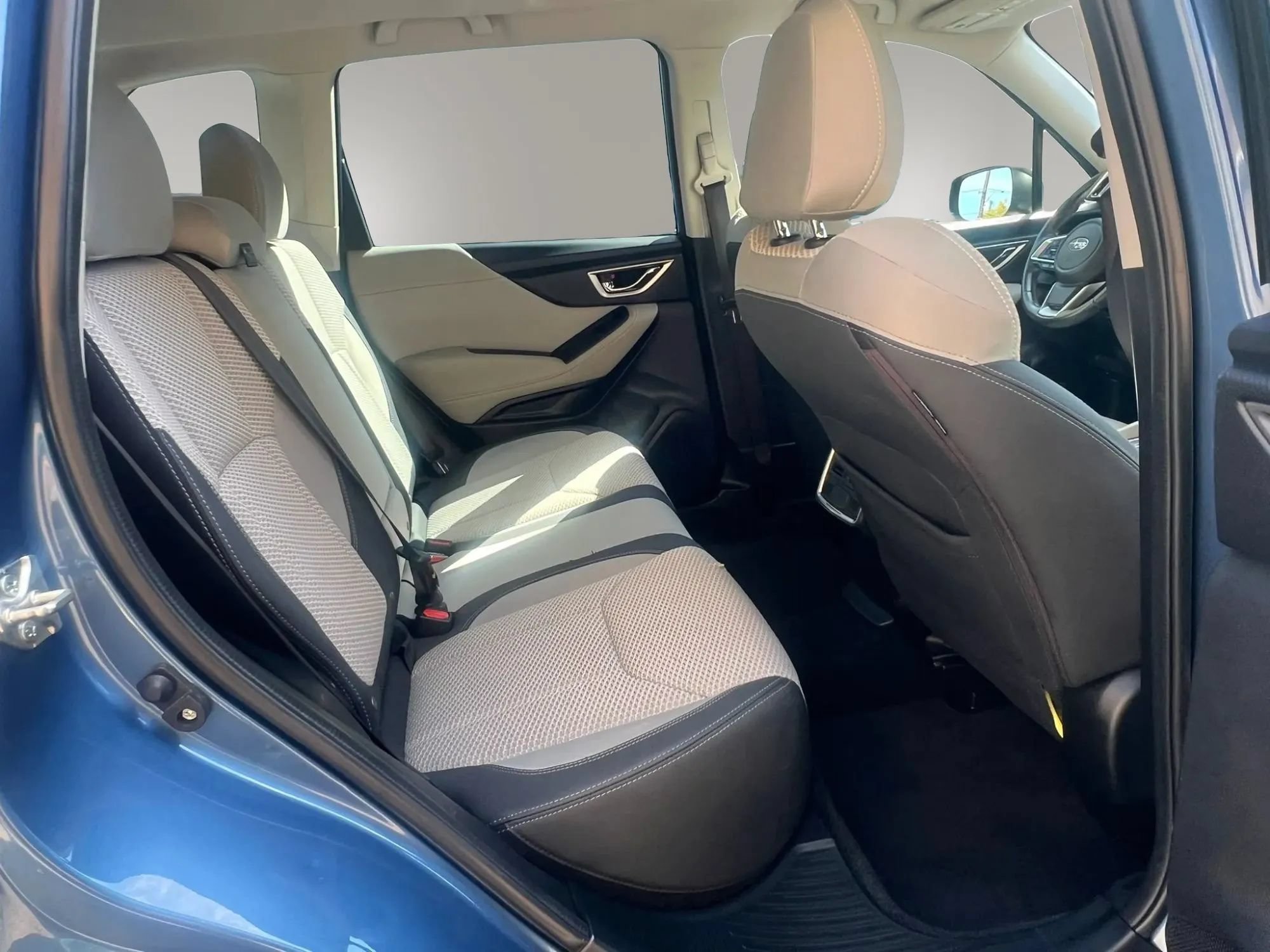 Used 2022 Subaru Forester Premium AWD/4WD image 29