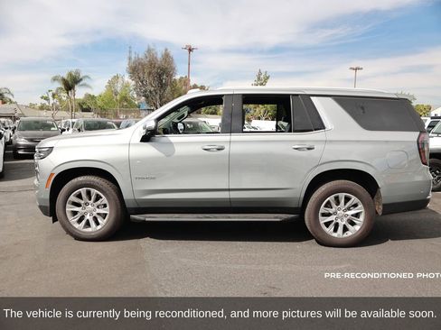 Used 2025 Chevrolet Tahoe Premier image 2