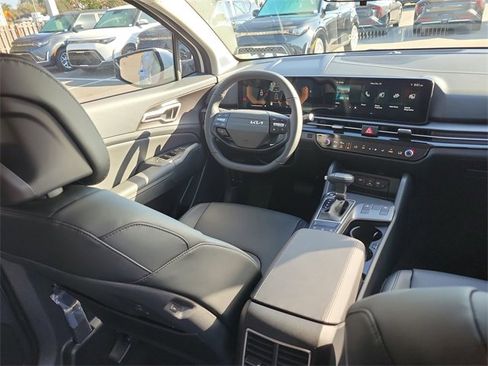New 2026 Kia Sportage EX image 13