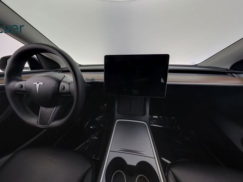 Used 2023 Tesla Model Y Long Range image 26