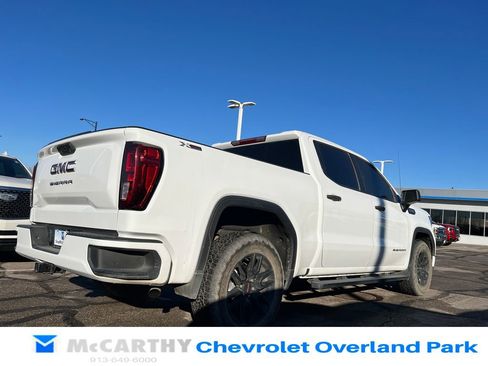 Used 2023 GMC Sierra 1500 Pro w/ Graphite Edition image 3