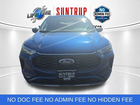 Used 2023 Ford Escape ST-Line w/ Tech Pack #1 AWD/4WD image 9