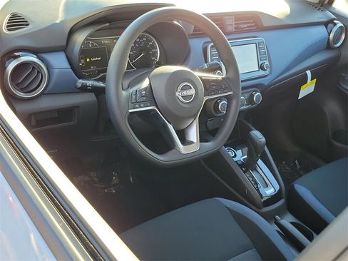 New 2025 Nissan Versa SV w/ Trunk Package image 4