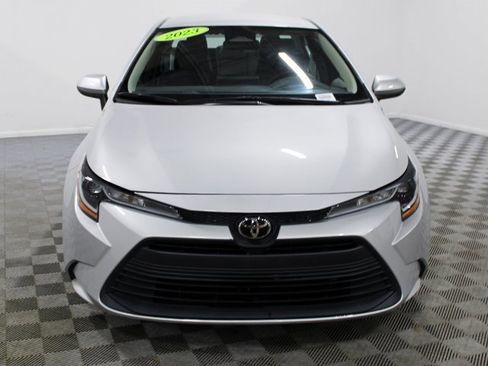 Used 2023 Toyota Corolla LE image 9