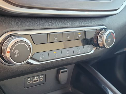 Certified 2024 Nissan Altima 2.5 SV image 30