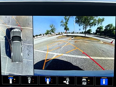 Used 2024 Chevrolet Tahoe RST w/ Luxury Package RWD image 32