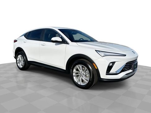 Certified 2025 Buick Envista Preferred image 1