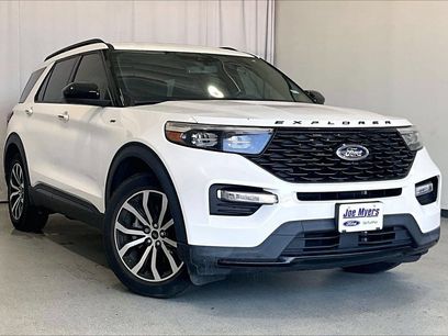Used 2023 Ford Explorer ST-Line w/ Class IV Trailer Tow Package