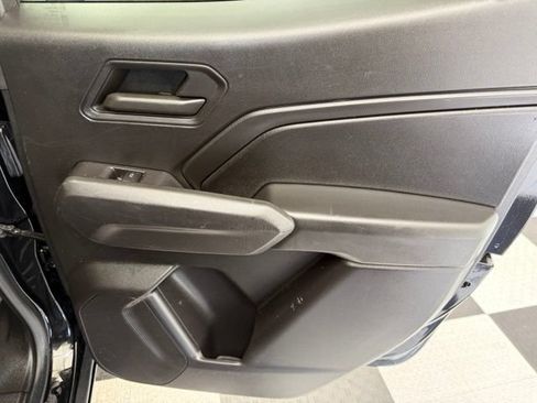 Used 2023 Chevrolet Colorado W/T RWD image 24