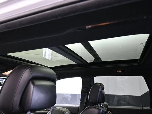Used 2015 Jeep Grand Cherokee Overland AWD/4WD image 16