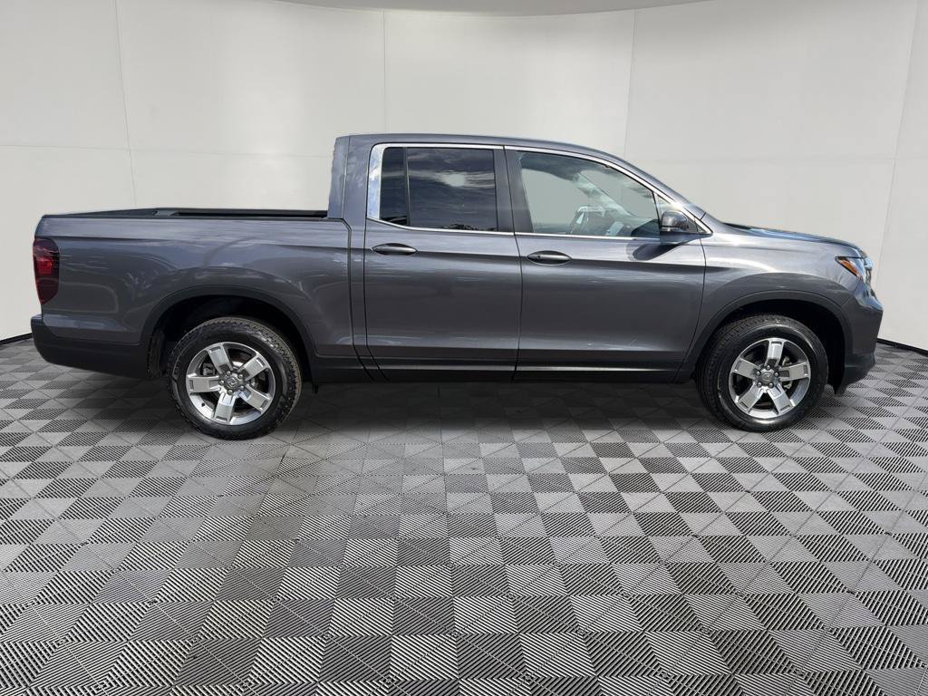 Used 2025 Honda Ridgeline RTL image 9