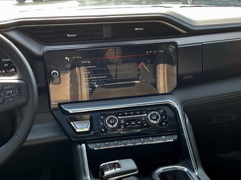 Used 2023 GMC Sierra 1500 Denali w/ Denali Reserve Package image 6