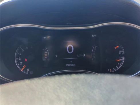 Used 2014 Jeep Grand Cherokee Limited w/ Luxury Group II image 7