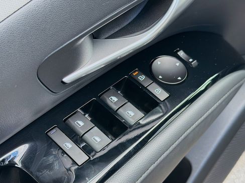 Used 2025 Hyundai Santa Cruz Limited image 22