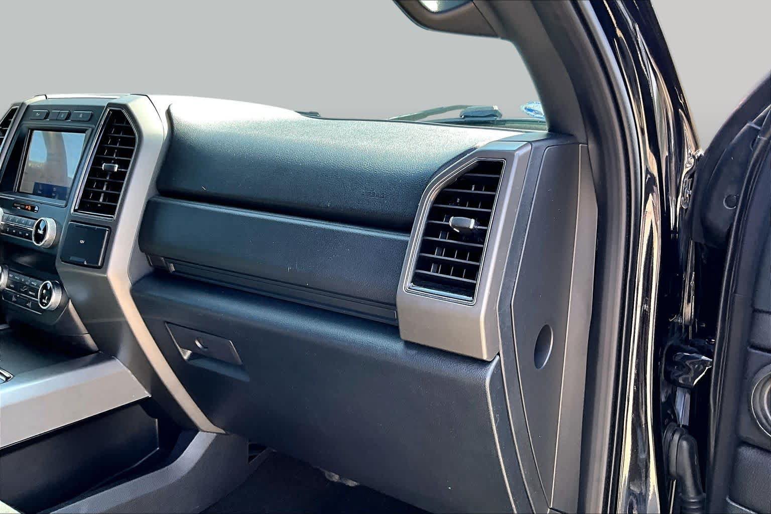 Used 2021 Ford Expedition XLT RWD image 17