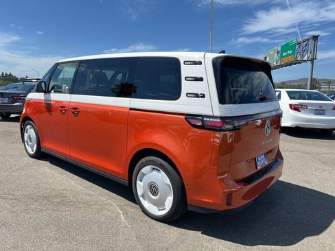 New 2025 Volkswagen ID. Buzz 1st Edition image 3