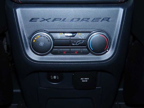 Certified 2025 Ford Explorer ST w/ Sun And Sound Package image 23